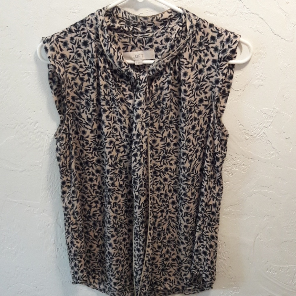 LOFT Small blouse, earthy look. Super lite weight.